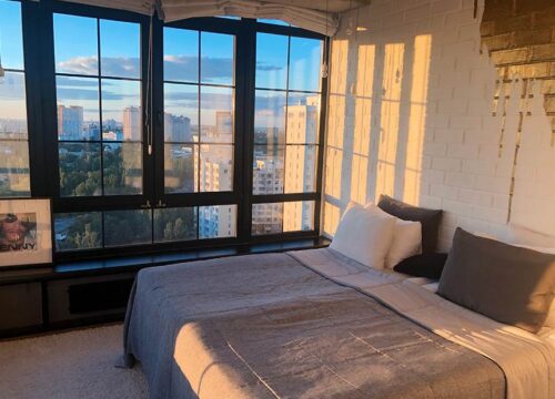 Queens Palace Bliss